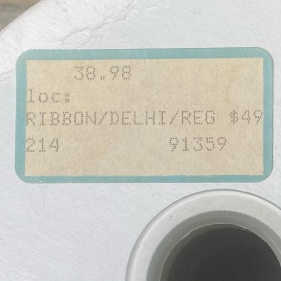 Lion Ribbon Gold Wire Ribbon One (1) Roll 2.5" x 5 Yards Holidays Xmas Decor - Picture 4 of 4